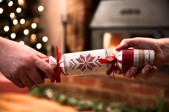 Christmas Cracker Pull